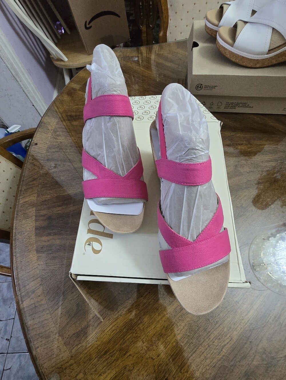 Life Stride Pink Elastic Strap Wedge Sandals